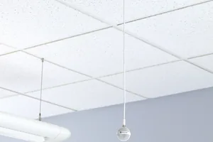 Потолочный микрофон Polycom